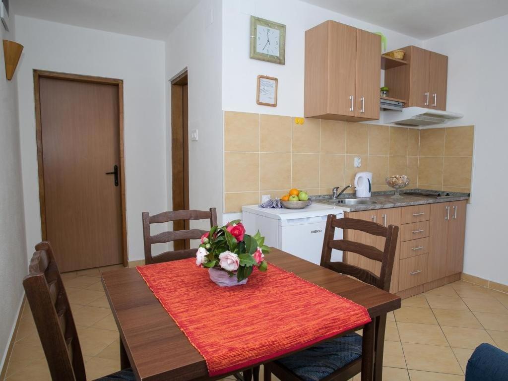 Daria Apartments Kotor Quarto foto