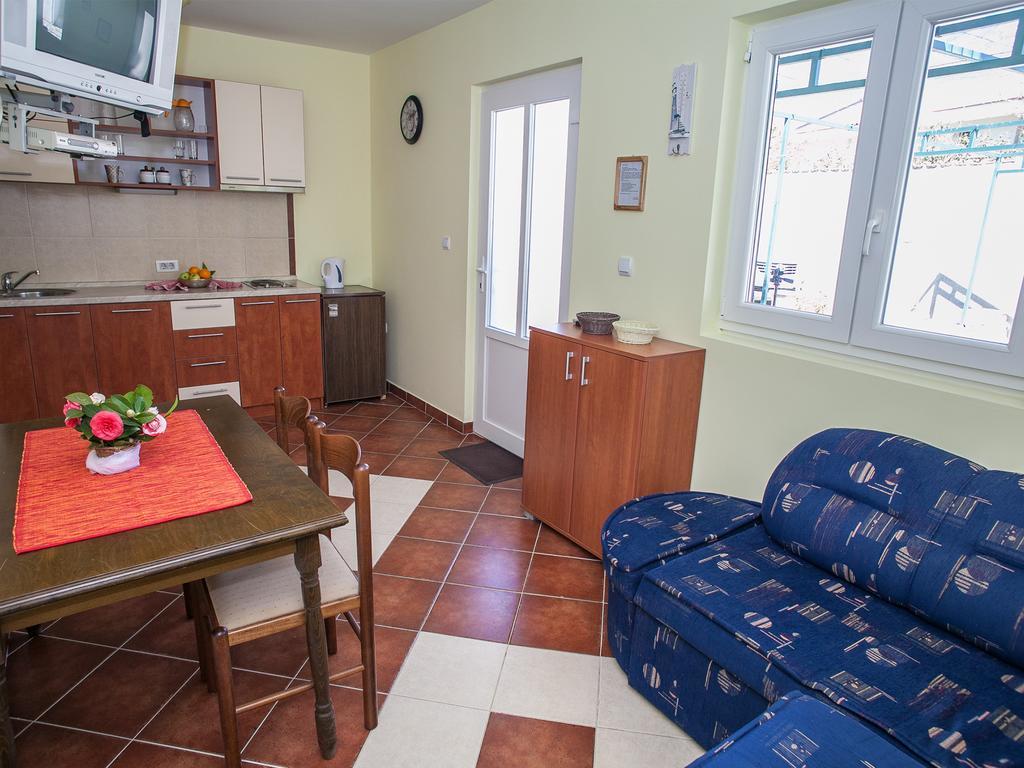 Daria Apartments Kotor Quarto foto